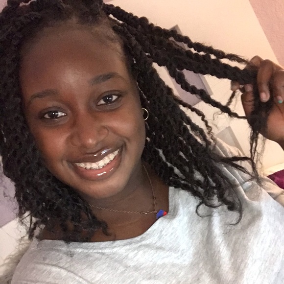 Meet your Posher, Sharika - Picture 1 of 1